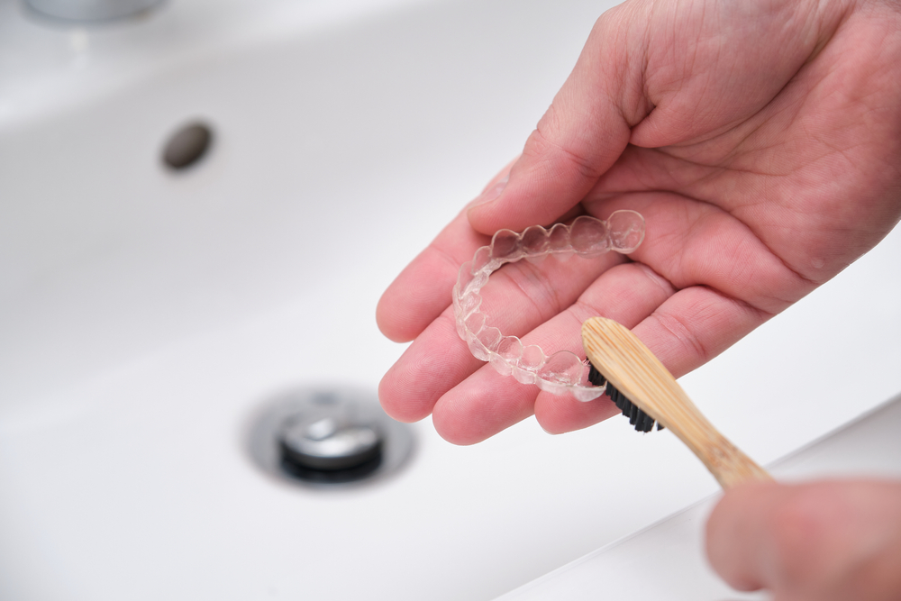 How to Keep Retainers Clean After Adult Braces or Aligner Therapy | Daily and Weekly Cleaning Tips