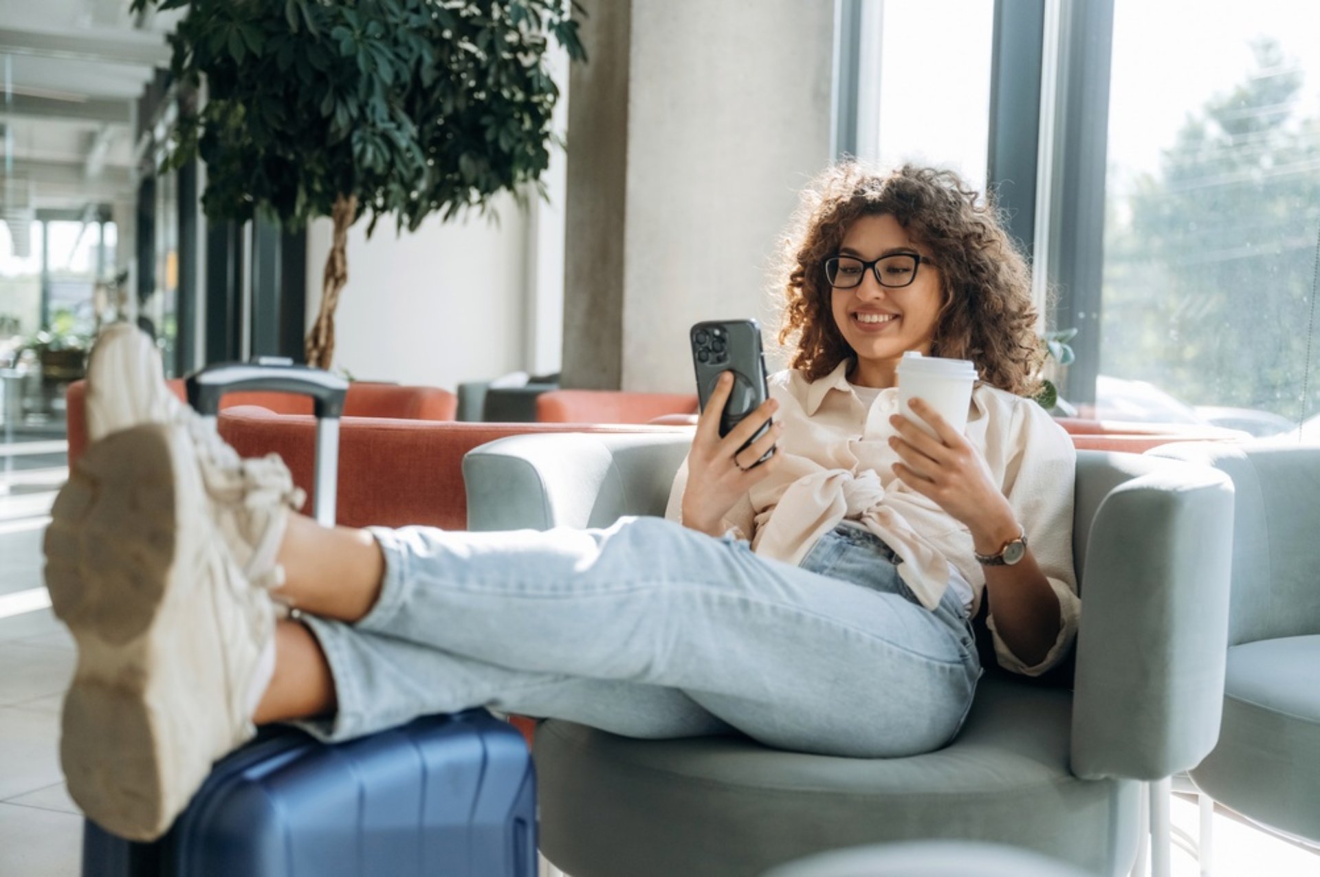 Be a Tourist in Your Own Town: The Best Apps to Unlock Your City