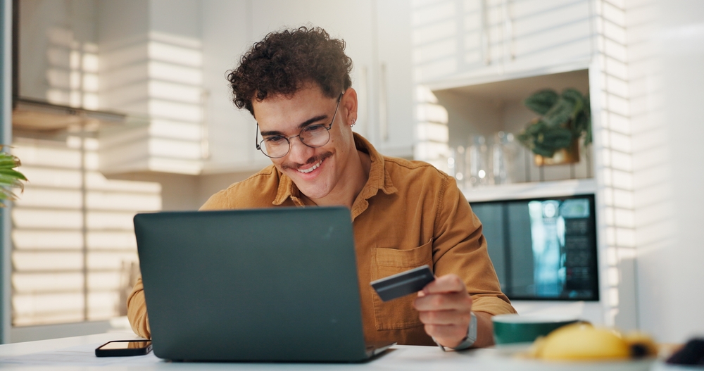 Free Shipping VS Discounts | Best Black Friday Marketing Strategy for Small Businesses | Insight From Leading Digital & Google Ads Company in Melbourne